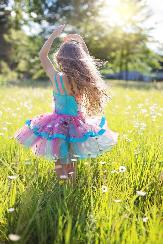 dance, little girl, twirling, twirl, ballerina, childhood, happy, kid, cute, dancing, cheerful, fun, summer, daisies, field, nature, meadow