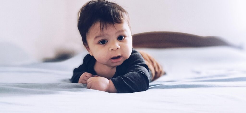 baby, bed, crawl, crawling, crawling baby, infant, boy, baby boy, portrait, baby portrait, baby, crawling baby, crawling baby, crawling baby, crawling baby, crawling baby, baby boy